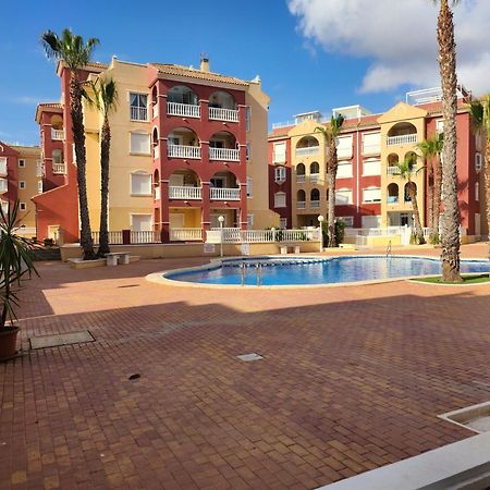 Spacious 3 Bedroom 2 Bathroom Apartment - Puerto Marina Complex Лос Алказарес Экстерьер фото