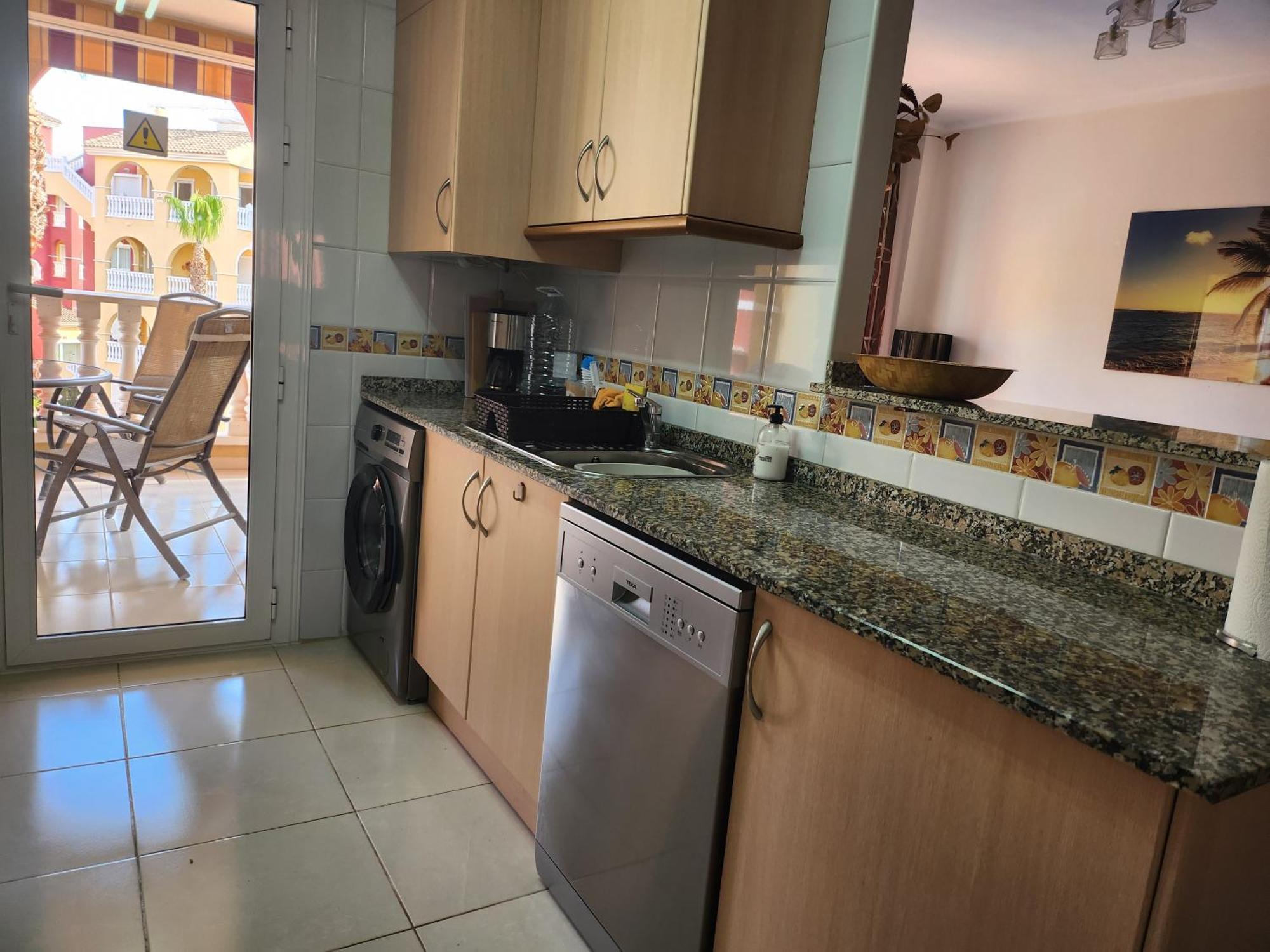Spacious 3 Bedroom 2 Bathroom Apartment - Puerto Marina Complex Лос Алказарес Экстерьер фото