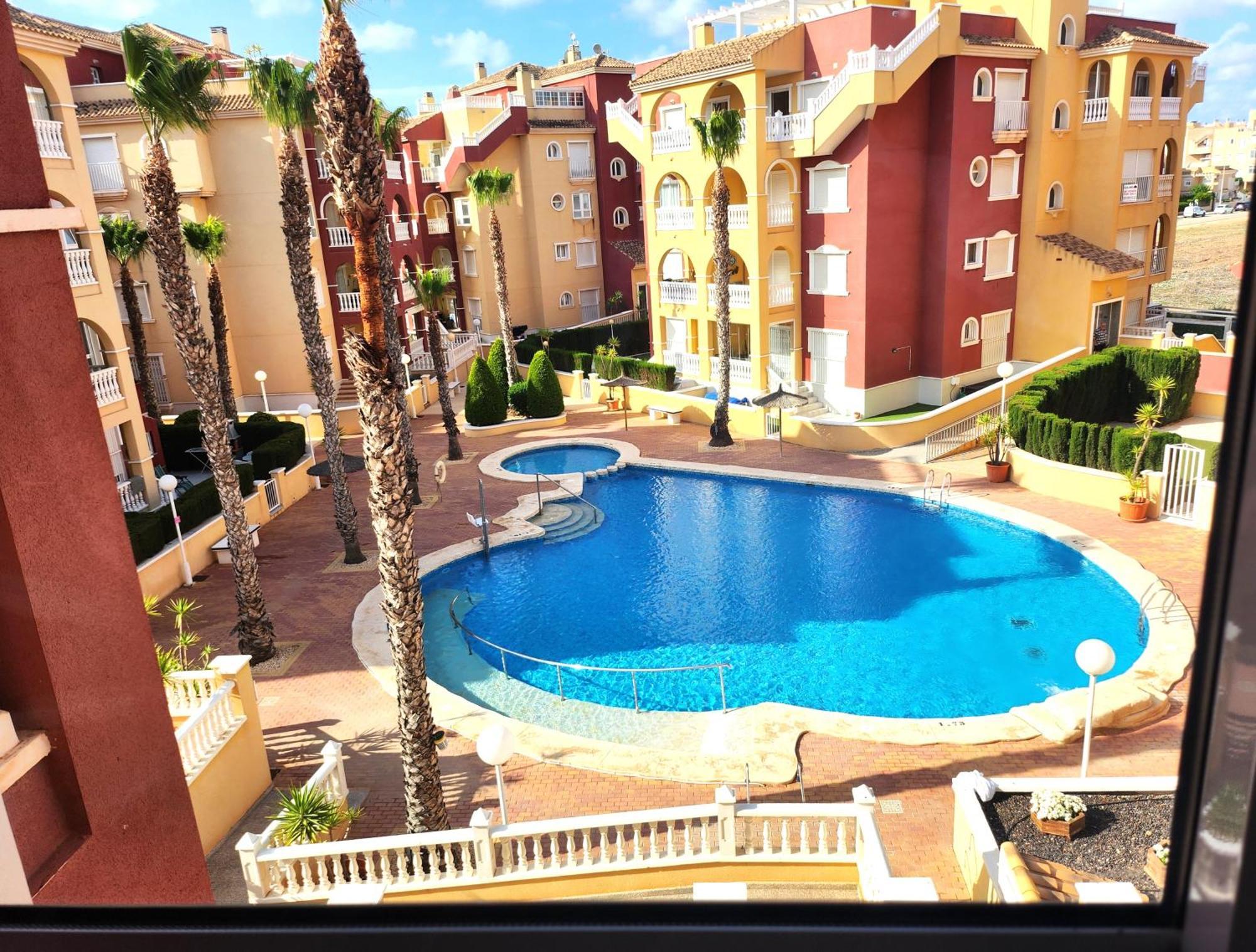 Spacious 3 Bedroom 2 Bathroom Apartment - Puerto Marina Complex Лос Алказарес Экстерьер фото
